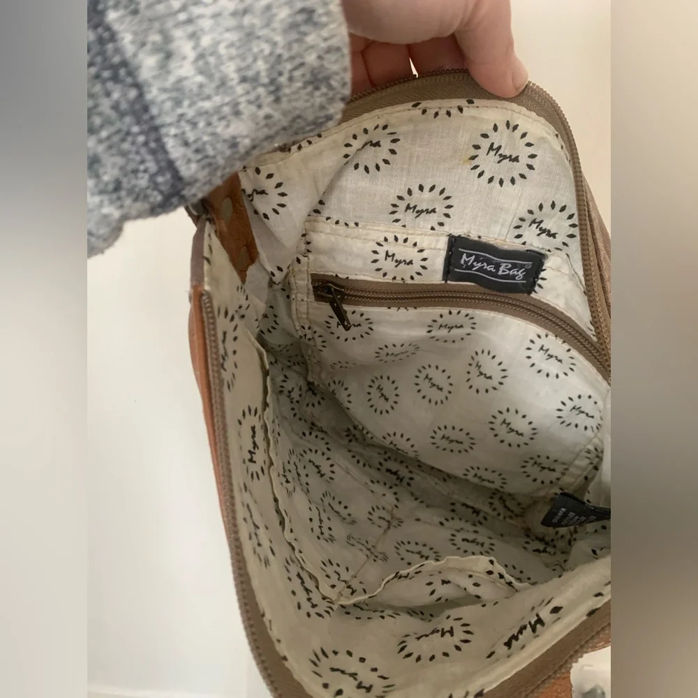 Myra Adjustable Crossbody Messenger Bag